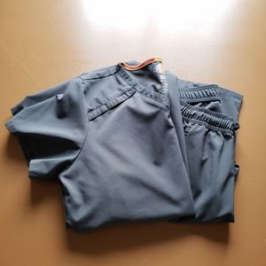 Dickies EDS Essentials Scrub uniform outfit